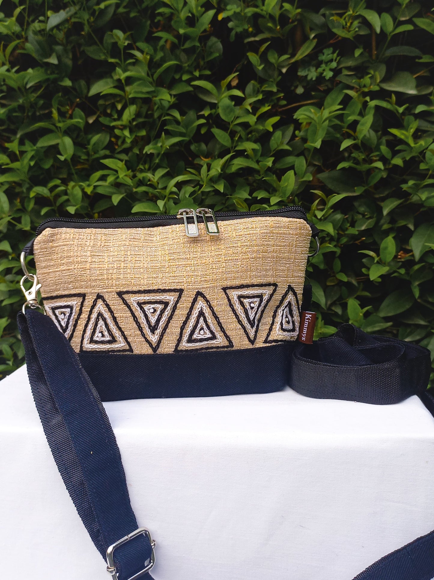 (260) Side Strap Bag Beige Burlap