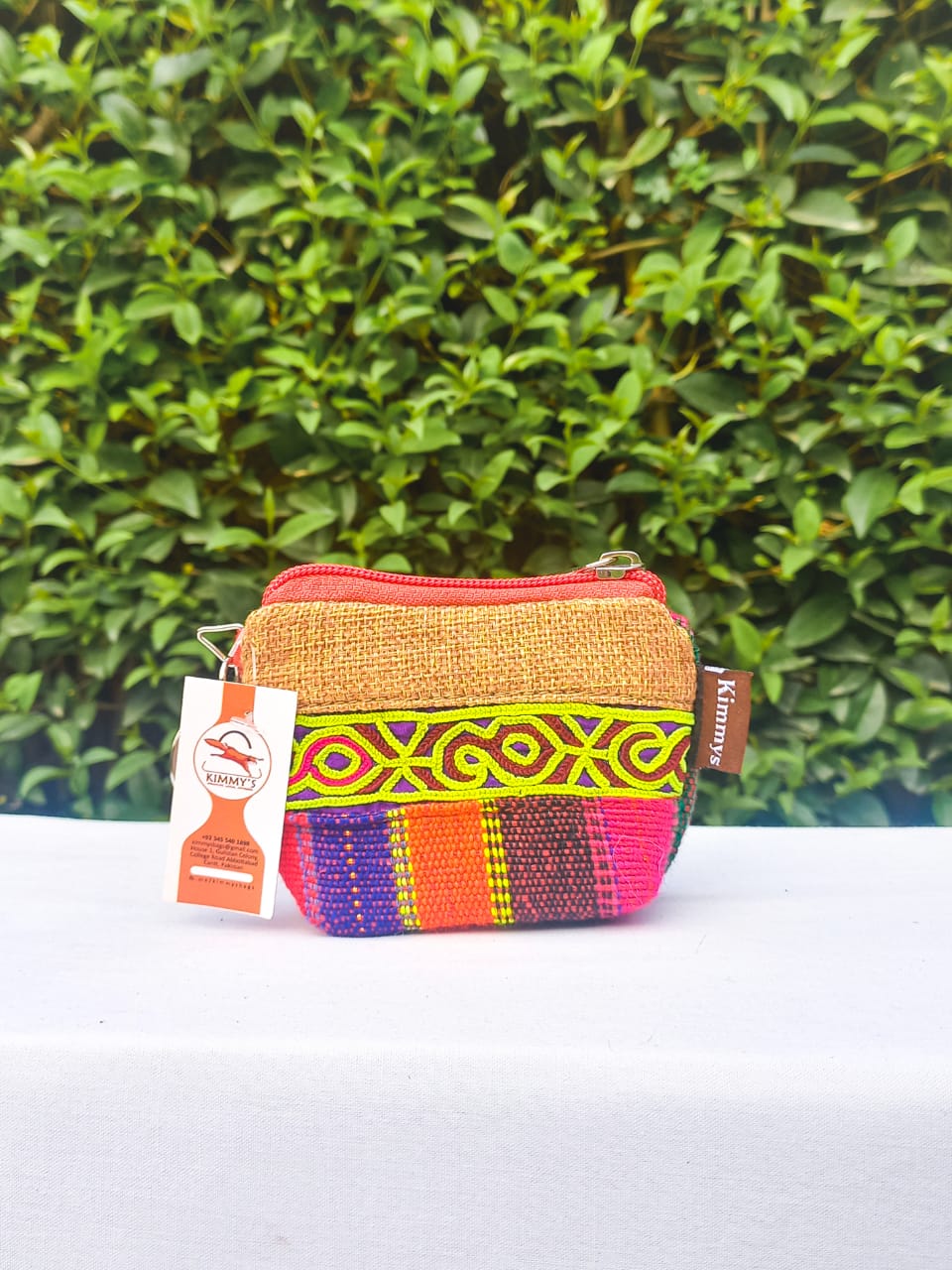 (07) Key Pouch Red-Multicolour